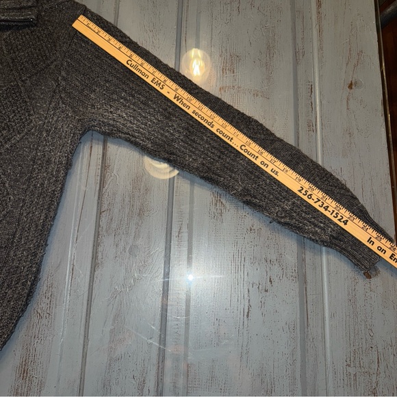 Jos. A. Bank Executive Collection XL Cable Knit Sweater Lamb Wool Nylon Gray Zip - Picture 6 of 7